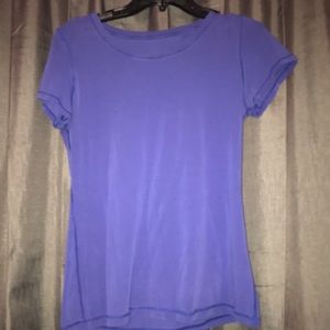 Lululemon T-shirt